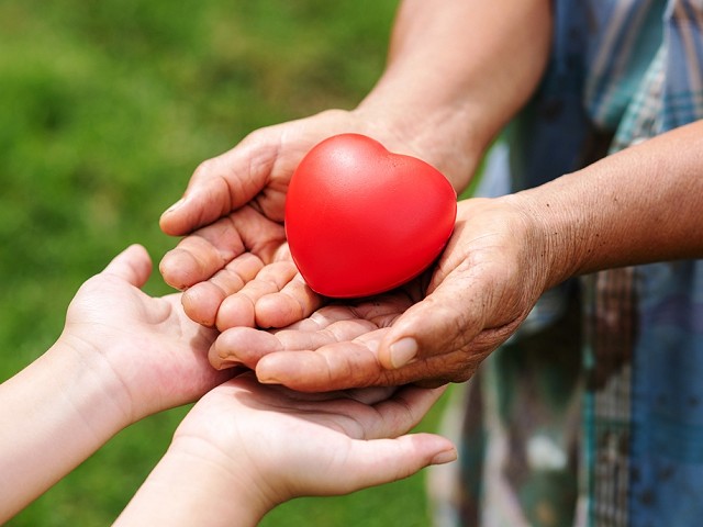 Raccolta viveri a Figino Serenza